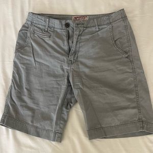 Arizona Jean Co Men's Grey Chino Shorts, Size 31waist